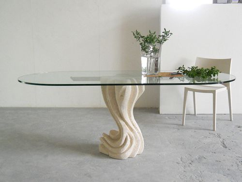 Table à manger contemporaine - Essenza - stonebreakers - en cristal / avec piètement en pierre / ovale