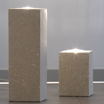 Lampe de table - Pollicina - stonebreakers - en pierre / contemporaine / d'intérieur
