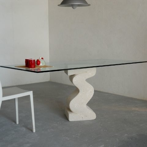 Table à manger design original - Flex - stonebreakers - en cristal / avec piètement en pierre / rectangulaire