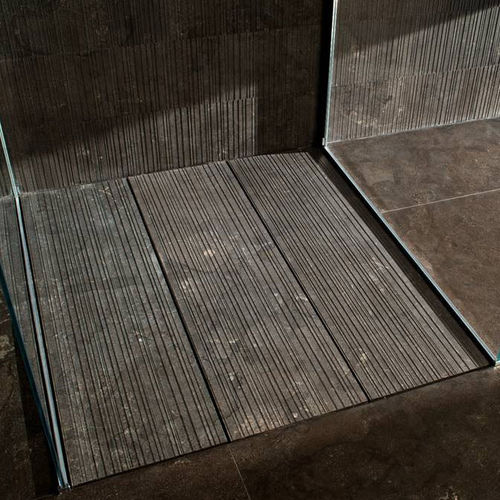 Receveur de douche rectangulaire - FILO FLUSH - Salvatori - à encastrer / en pierre naturelle / antidérapant