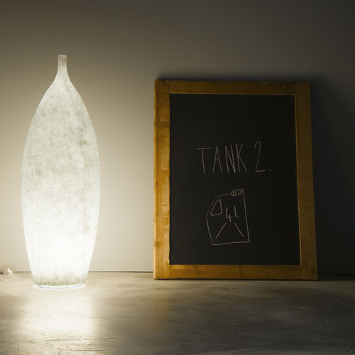 Lampe sur pied - Tank 2 - in-es artdesign - en polycarbonate / en Nebulite® / contemporaine