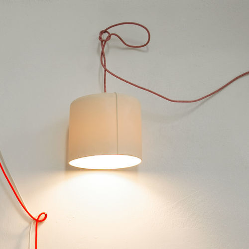 Applique murale contemporaine - Candle 2 - in-es artdesign - d'intérieur / en Laprene® / cylindrique