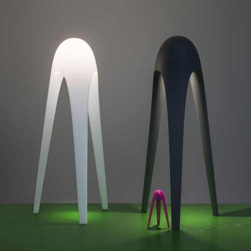 Lampe sur pied - CYBORG - Martinelli Luce Spa - en polyéthylène rotomoulé / contemporaine / d'extérieur