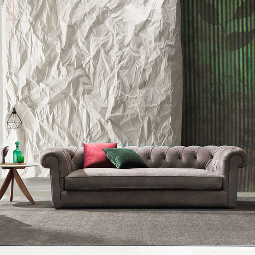 Canapé chesterfield - BOSTON - BERTO - en tissu / en cuir / marron