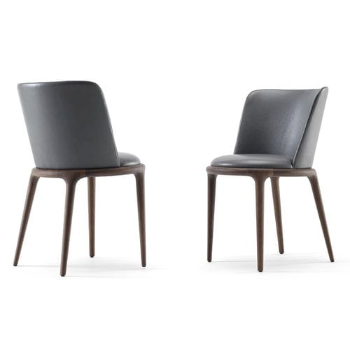 Chaise contemporaine - JOAN - BERTO - d'intérieur / en cuir / avec piètement en frêne