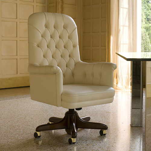 Fauteuil de direction chesterfield - DOCTOR - BERTO - en cuir / professionnel / piètement étoile