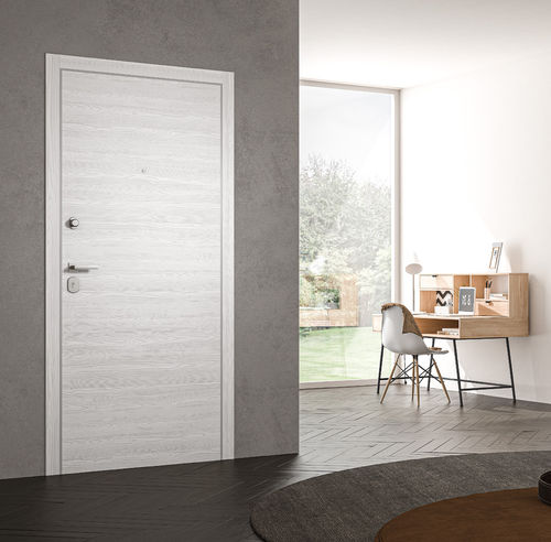 Porte d'entrée - VENTIVENTI - Otcdoors - en bois / battante / contemporaine