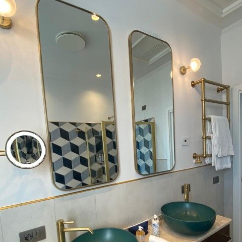 Miroir de salle de bain suspendu - POLLUCE - MONTELEONE - pour hôtel / contemporain / rectangulaire