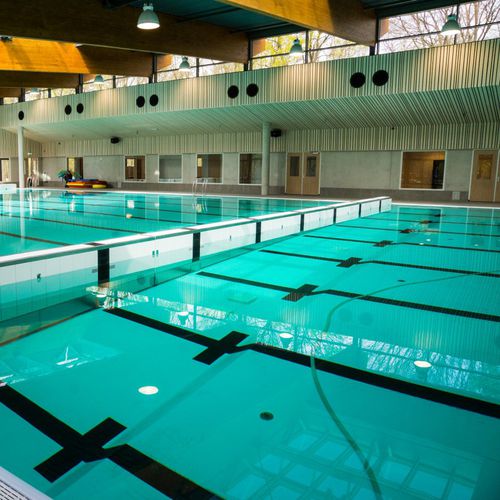 Mur mobile pour piscine pivotant - VARIOPOOL B.V.