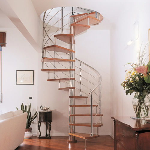 Escalier en colimaçon - Marretti - à marches en bois / structure en acier inoxydable / résidentiel