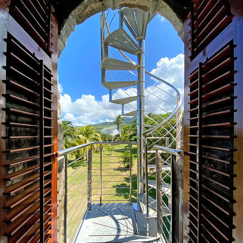 Escalier en colimaçon - Marretti - à marches en bois / à marches en verre / à marches en acier inox