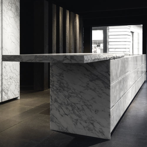 Cuisine d'extérieur - gandhara - minotti cucine - contemporaine / en bois / en pierre