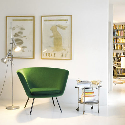Fauteuil contemporain - H 57 - Richard Lampert - en cuir / en tissu