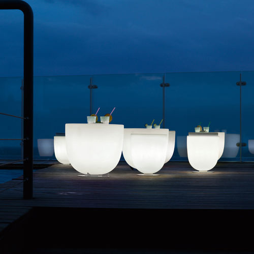 Table basse contemporaine - CAMPANONE TAVOLINO - modo luce - en métal / en polyéthylène / ronde
