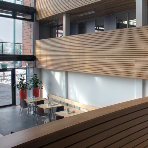 Parement en bois - Derako® Solid Linear Wall - Hunter Douglas Architectural - intérieur / à clipser / contemporain