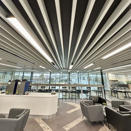 Baffle acoustique en métal - Luxalon® Tavola™ Closed - Hunter Douglas Architectural - de plafond / rectangulaire / décoratif