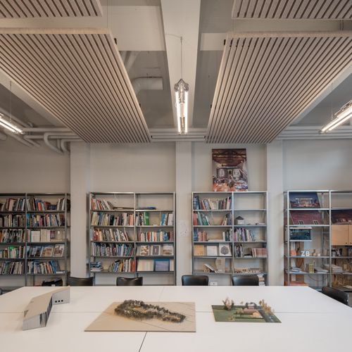 Plafond suspendu en fibre de polyester - HeartFelt® Islands - Hunter Douglas Architectural - en feutre / en panneaux / pour bureau