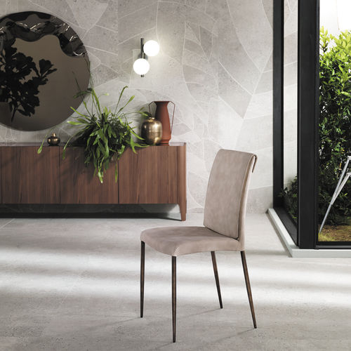 Chaise contemporaine - ISABEL - Riflessi - d'intérieur / en tissu / avec piètement en métal peint