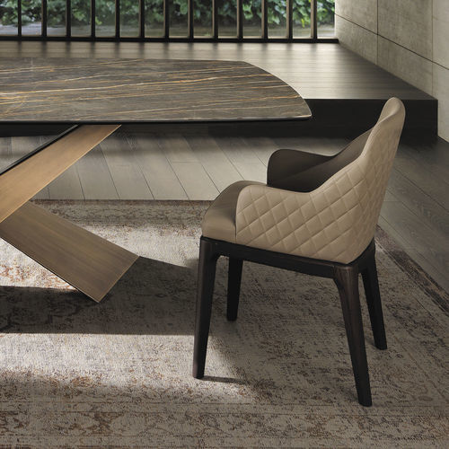 Chaise contemporaine - MARGOT - Riflessi - d'intérieur / en tissu / avec piètement en frêne