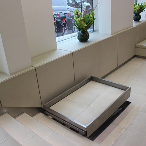 Plateforme élévatrice PMR - CANTILEVER - Platform Lift Company - pour bâtiment / à usage professionnel / d'intérieur