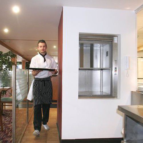 Monte-plats pour restaurant - Platform Lift Company