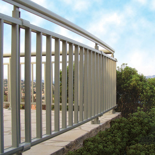 Garde-corps verre-aluminium Roma