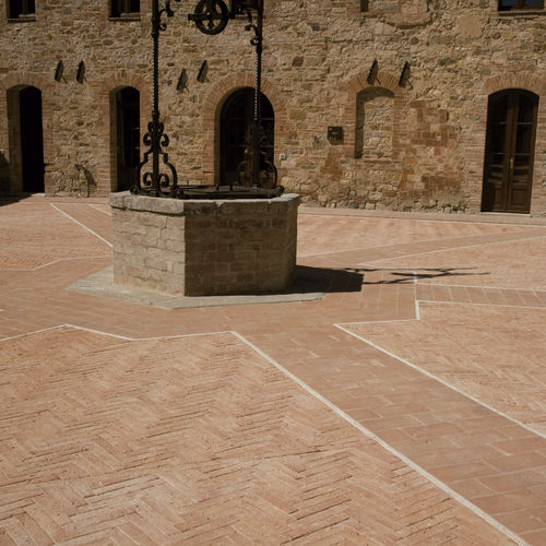 Dallage en terracotta - MEDIEVALE  - Manetti Gusmano & figli - Sannini Impruneta - d'extérieur / d'intérieur / de terrasse