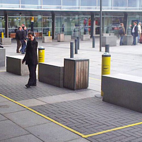 Cendrier sur pied - QLEANUP™ - Smoke Free Systems - en acier / en aluminium / pour extérieur