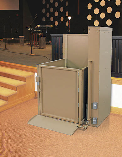 Plateforme élévatrice PMR - VPL-3300B - Bruno Independent Living Aids - pour bâtiment / à usage professionnel / d'extérieur