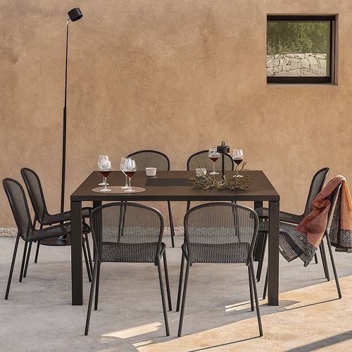 Table à manger contemporaine - Quadro - EMU - en acier / avec piètement en acier / carrée