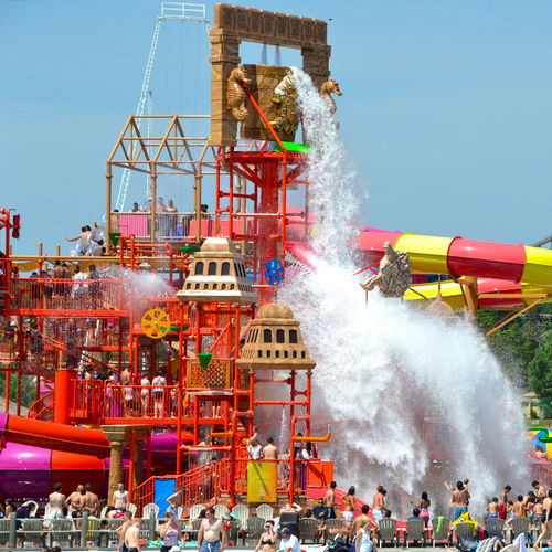 Structure de jeu pour parc aquatique - RAINFORTRESS - WhiteWater - en bois / en plastique / modulaire