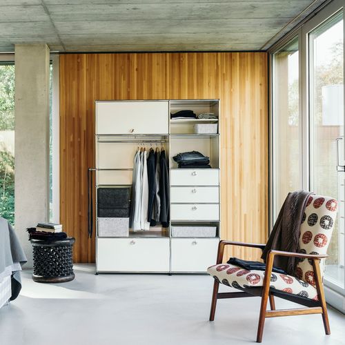 Armoire contemporaine - USM Haller - USM Modular Furniture - en MDF / en métal / sur mesure