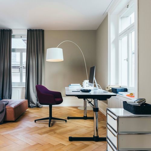 Bureau sur pied - USM Kitos - USM Modular Furniture - contemporain / en MDF laqué / en métal