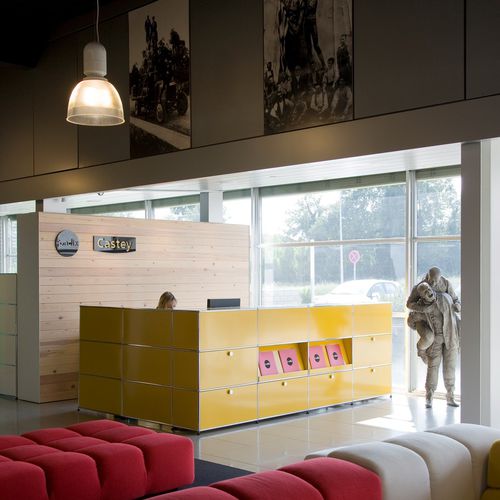 Banque d'accueil en métal - USM Haller - USM Modular Furniture