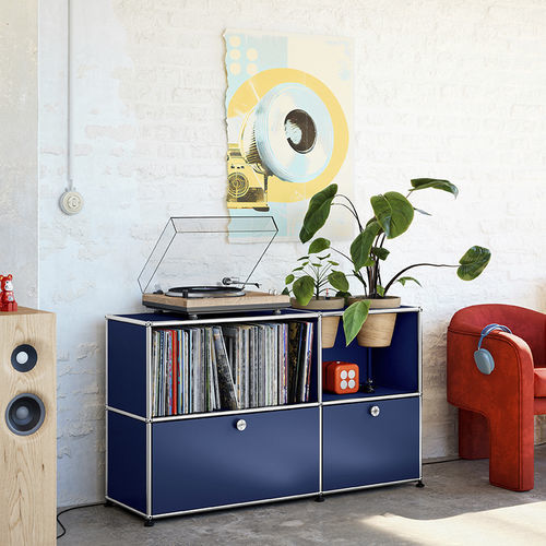 Meuble multimédia contemporain - USM Haller - USM Modular Furniture - avec étagères / 2 portes / modulable