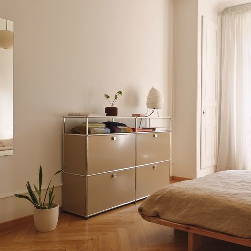 Commode contemporaine - USM Haller - USM Modular Furniture - en métal / sur mesure / personnalisable