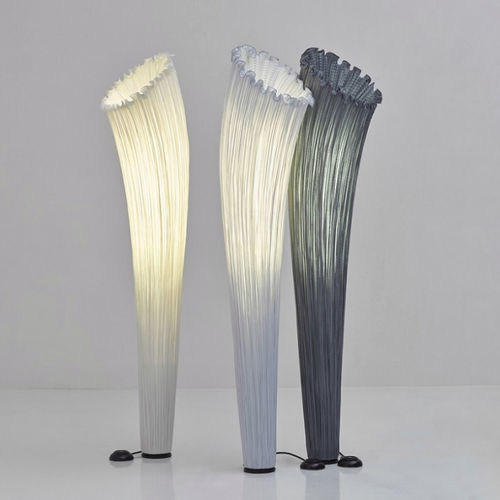 Colonne lumineuse design original - MORNING GLORY : HORN - Aqua Creations - en soie / fluorescente / d'intérieur
