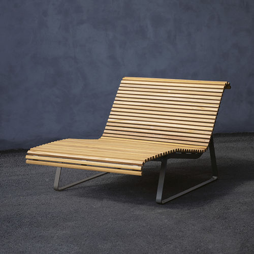 Bain de soleil contemporain - MILAN - AREA - en bois / en métal / pour les zones urbaines
