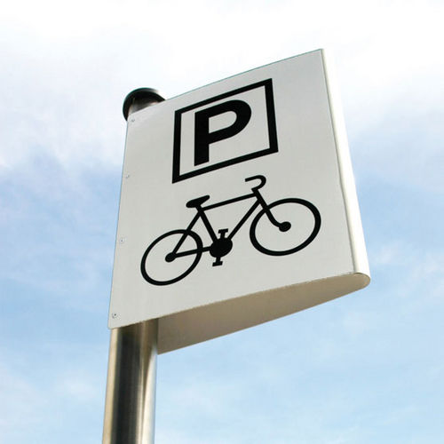 Mât pour signalisation routière - ARCADIE - AREA - en inox brossé / en acier à revêtement par poudre