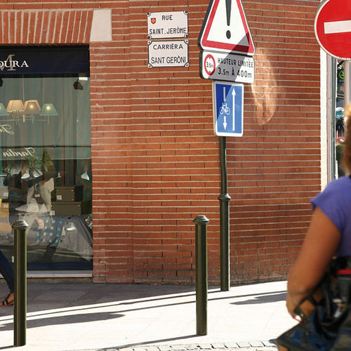 Mât d'éclairage - AGORA - AREA - pour signalisation routière / en acier