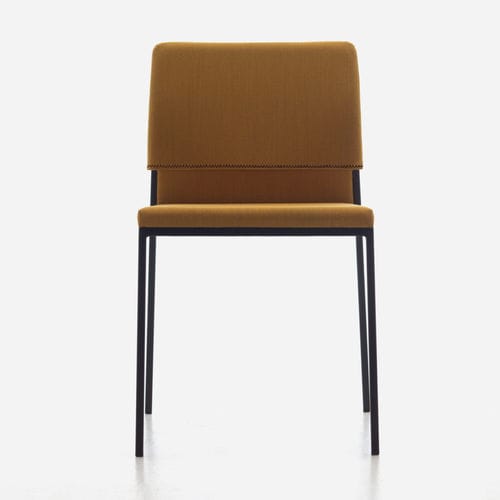 Chaise contemporaine - Hat - arrmet - d'intérieur / en tissu / en cuir