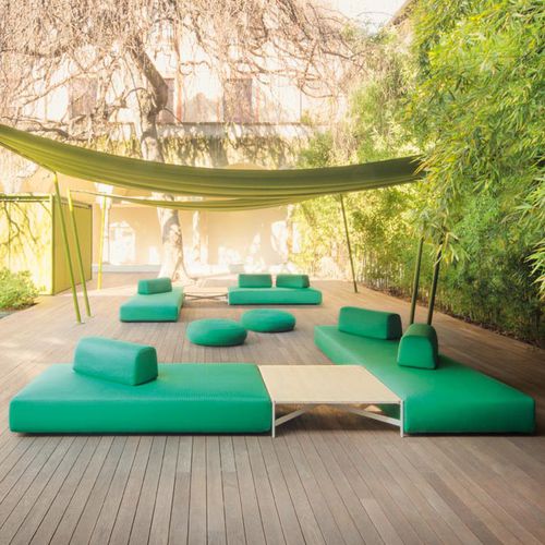 Canapé contemporain - ORLANDO - PAOLA LENTI - de jardin / en tissu / 7 places et plus