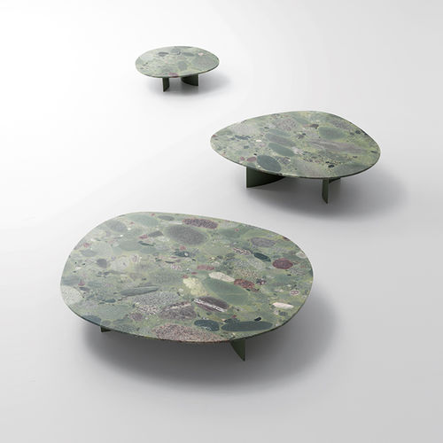 Table basse contemporaine - ISOLE - PAOLA LENTI - en granite / avec piètement en acier inoxydable / résidentielle