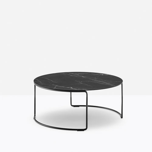 Table basse contemporaine - circuit CRTD_69X30 - PEDRALI - en marbre / avec piètement en acier / ronde