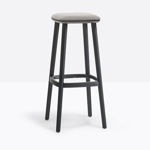 Tabouret de bar contemporain - BABILA 2706/A - PEDRALI - en fonte d'aluminium / avec piètement en frêne / avec repose-pieds