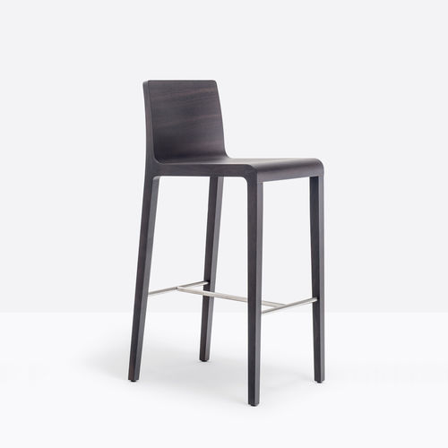 Chaise de bar contemporaine - YOUNG 426 - PEDRALI - d'intérieur / en chêne / en contreplaqué