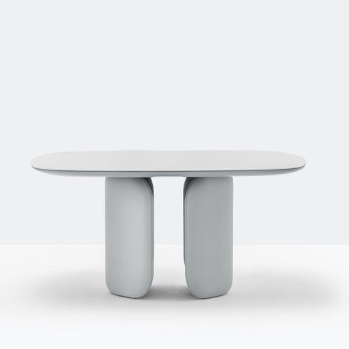 Table contemporaine - ELINOR ELN150x150 - PEDRALI - en stratifié / en cuir / avec piètement en MDF laqué