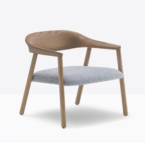 Fauteuil contemporain - héra lounge 2869 - PEDRALI - en tissu / en hêtre / en bois massif