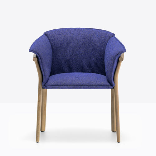 Chaise contemporaine - Lamorisse - PEDRALI - d'intérieur / en cuir / avec piètement en frêne