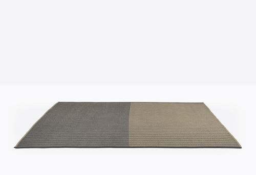 Tapis contemporain - Twiny - PEDRALI - à rayures / à motif géométrique / en polypropylène